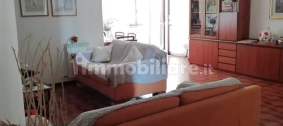2 Schlafzimmer Wohnung in Carate Brianza, Italy, Nr. 314610 8