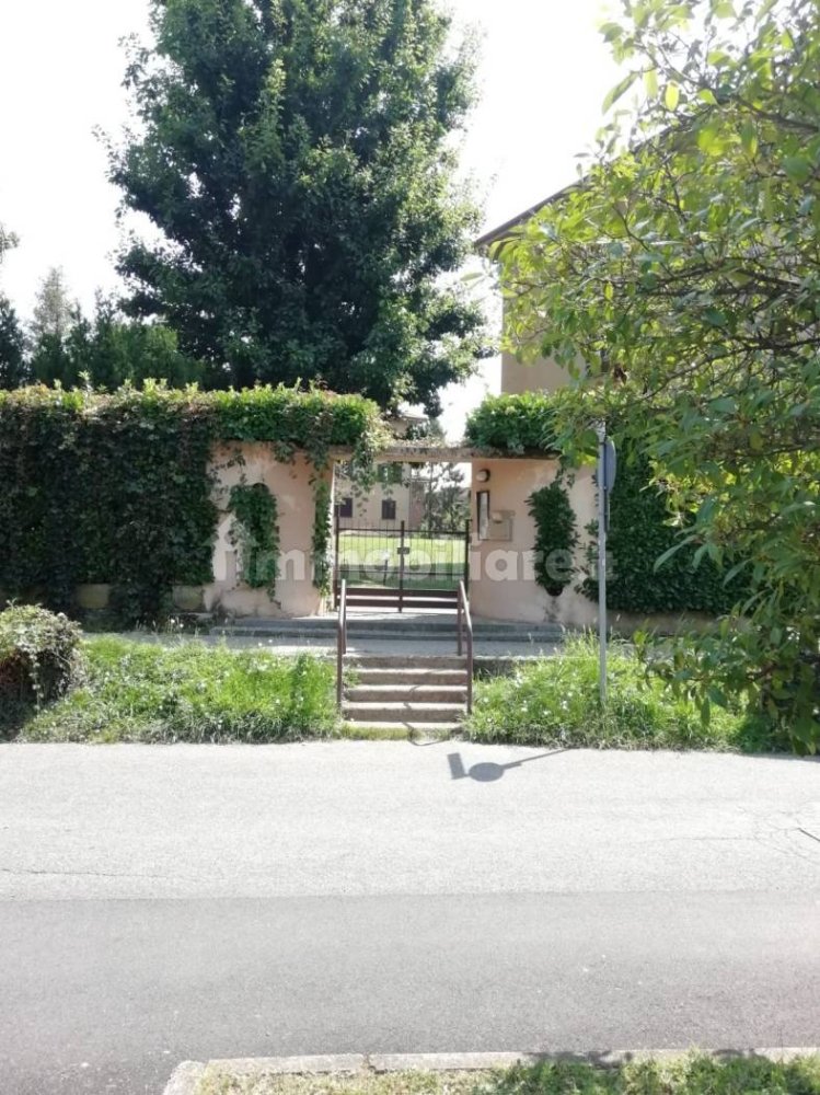 2 Schlafzimmer Wohnung in Carate Brianza, Italy, Nr. 314610