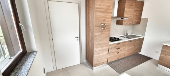 6-Zimmer Haus in Proserpio, Italy, Nr. 2651 11