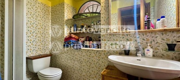 Вилла с 6 комнатами в Капаннори, Италия № 84048 17