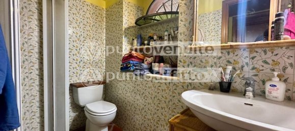 Вилла с 6 комнатами в Капаннори, Италия № 84048 44