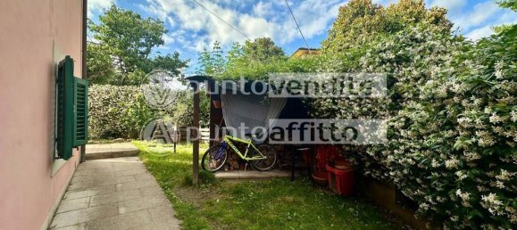 Вилла с 6 комнатами в Капаннори, Италия № 84048 34