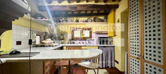 Вилла с 6 комнатами в Капаннори, Италия № 84048 40