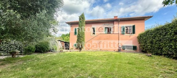 Вилла с 6 комнатами в Капаннори, Италия № 84048 30