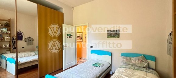 Вилла с 6 комнатами в Капаннори, Италия № 84048 47