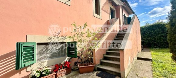 Вилла с 6 комнатами в Капаннори, Италия № 84048 2