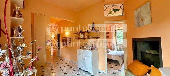 Вилла с 6 комнатами в Капаннори, Италия № 84048 45