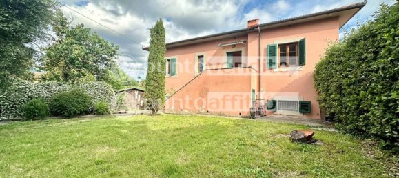 Вилла с 6 комнатами в Капаннори, Италия № 84048 3