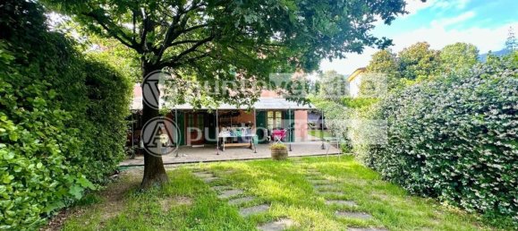 Вилла с 6 комнатами в Капаннори, Италия № 84048 6