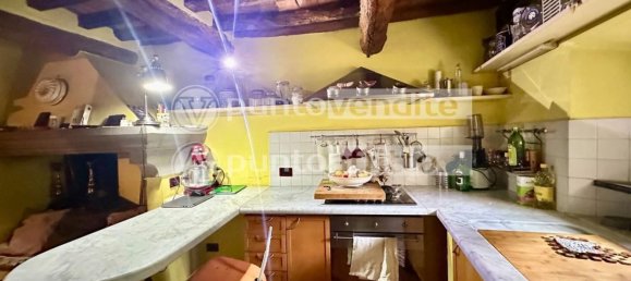 Вилла с 6 комнатами в Капаннори, Италия № 84048 41