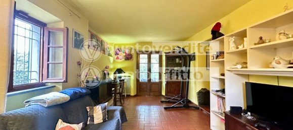 Вилла с 6 комнатами в Капаннори, Италия № 84048 42