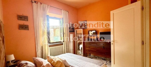 Вилла с 6 комнатами в Капаннори, Италия № 84048 46