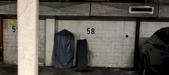 Parking à Mettmann, Germany No. 249625 3