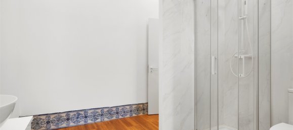 2 bedrooms Apartment in Lisbon, Portugal No. 74503 7