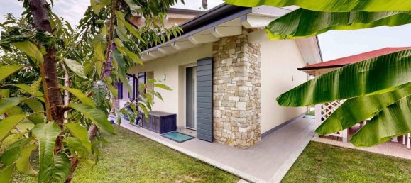 5 rooms Villa in Medolago, Italy No. 4759 9