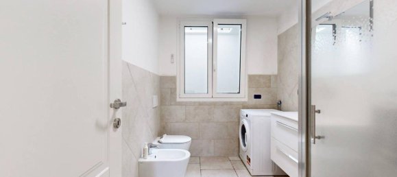 5 rooms Villa in Medolago, Italy No. 4759 96