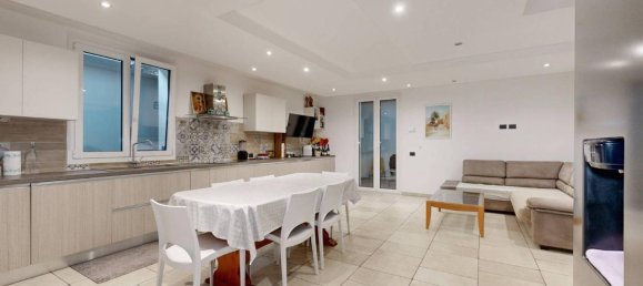 5 rooms Villa in Medolago, Italy No. 4759 67