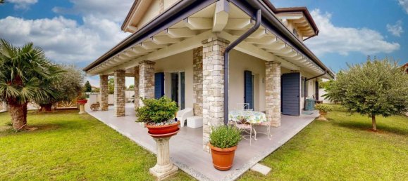 5 rooms Villa in Medolago, Italy No. 4759 19