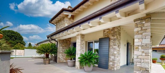 5 rooms Villa in Medolago, Italy No. 4759 4