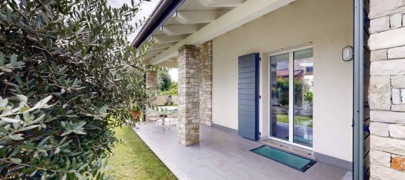 5 rooms Villa in Medolago, Italy No. 4759 83