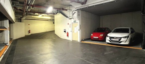 Garage in Währing, Austria, Nr. 39734 3