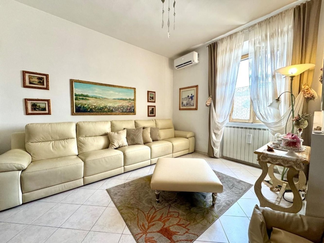 5 bedrooms Apartment in Pisa, Italy No. 374931