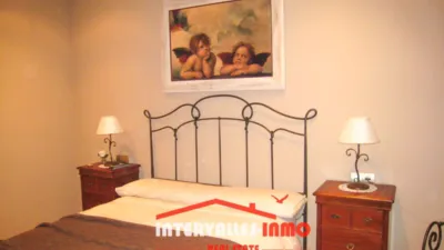 Dúplex de 4 dormitorios en Caldes de Montbui, Spain No. 142986