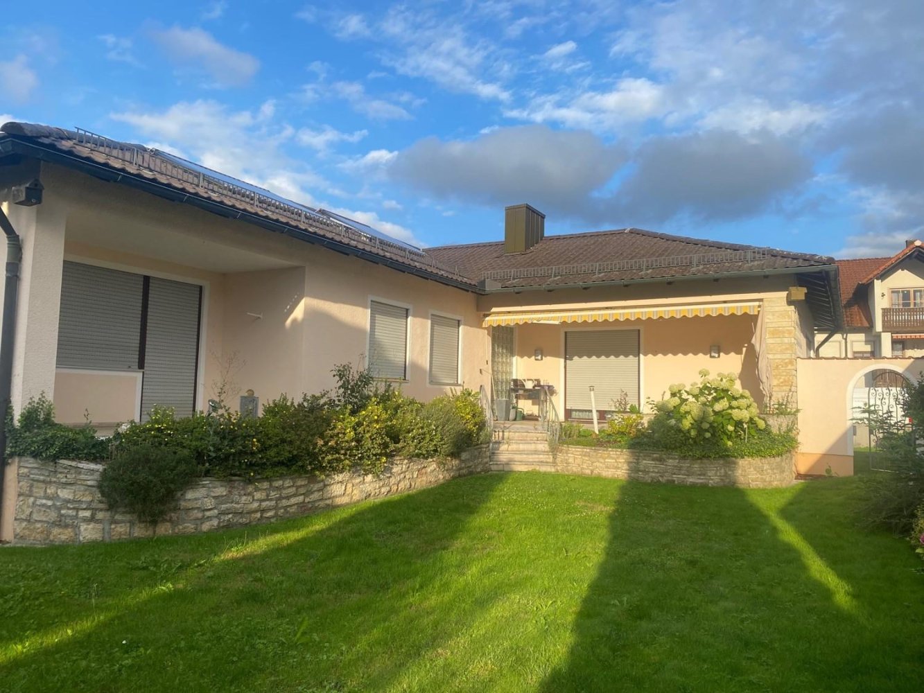 2 Schlafzimmer Haus in Kelheim, Germany, Nr. 254451