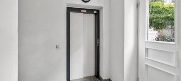 28 rooms Building in Dresden, Germany No. 72526 7