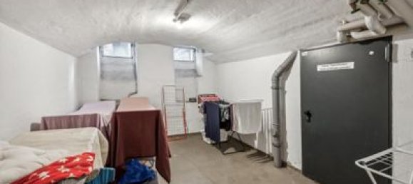 28 rooms Building in Dresden, Germany No. 72526 11