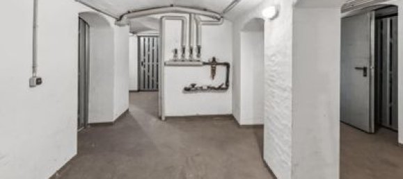 28 rooms Building in Dresden, Germany No. 72526 10