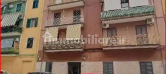 2 bedrooms Penthouse in Taranto, Italy No. 303195 2