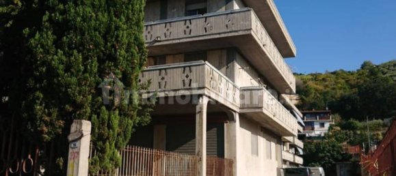 2 bedrooms Apartment in Colonnella, Italy No. 98359 5