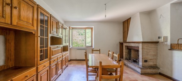 3 Schlafzimmer Haus in Spoleto, Italy, Nr. 328162 11