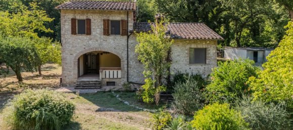 3 Schlafzimmer Haus in Spoleto, Italy, Nr. 328162 4