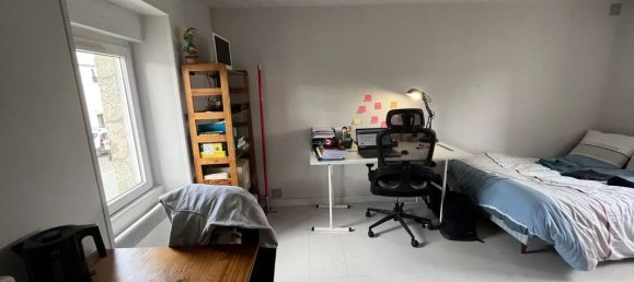 Estudio en Brest, France No. 268925 8