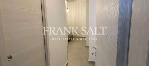 1 bedroom Maisonette in Gzira, Malta No. 9946 7