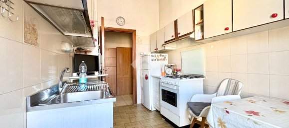 1 bedroom Apartment in Naples, Italy No. 273359 5