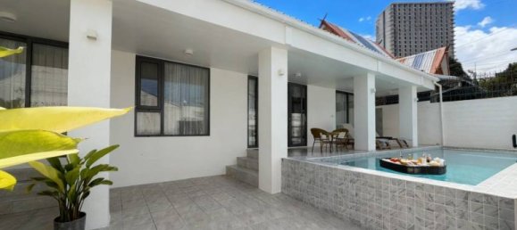 4 bedrooms House for sale in Pattaya, Chonburi, Eastern Thailand, Thailand № 144583 3