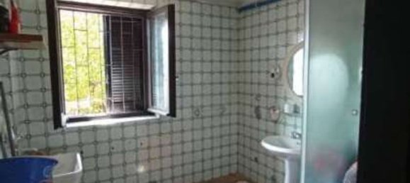 5 rooms Apartment in Vertemate con Minoprio, Italy No. 6777 23