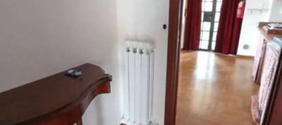 5 rooms Apartment in Vertemate con Minoprio, Italy No. 6777 7
