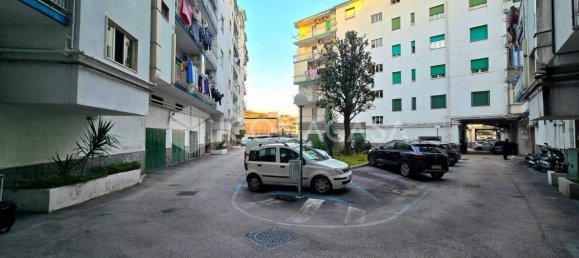 2 bedrooms Apartment in Naples, Italy No. 319847 35