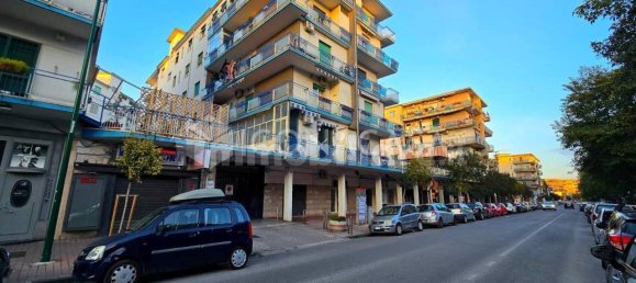 2 bedrooms Apartment in Naples, Italy No. 319847 2