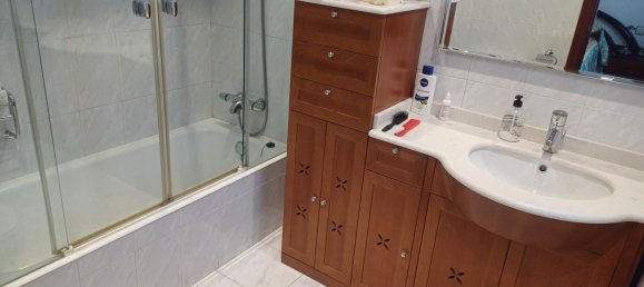 Apartamento de 3 dormitorios en Vitoria-Gasteiz, Spain No. 160006 18