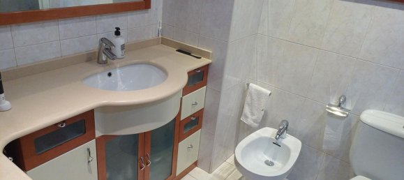 Apartamento de 3 dormitorios en Vitoria-Gasteiz, Spain No. 160006 20