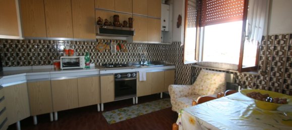 Квартира с 4 спальнями в Фара Джера д’Адда, Италия № 357978 3