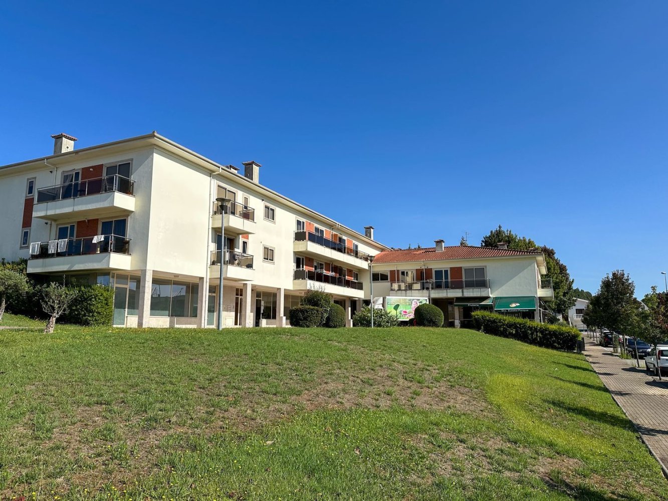 Здание 131м² в Балазар, Португалия № 355847