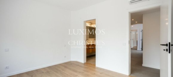 5 bedrooms Villa in Quarteira, Portugal No. 98855 21