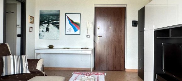 1 bedroom Apartment in Turin, Italy No. 263401 9