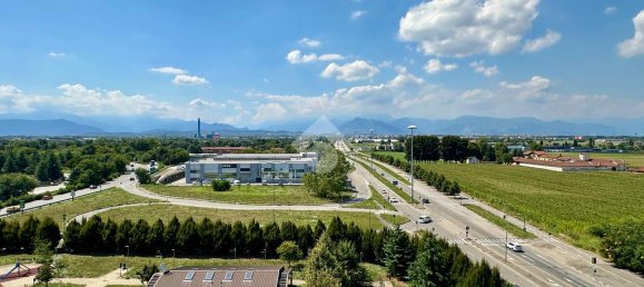 1 bedroom Apartment in Turin, Italy No. 263401 2